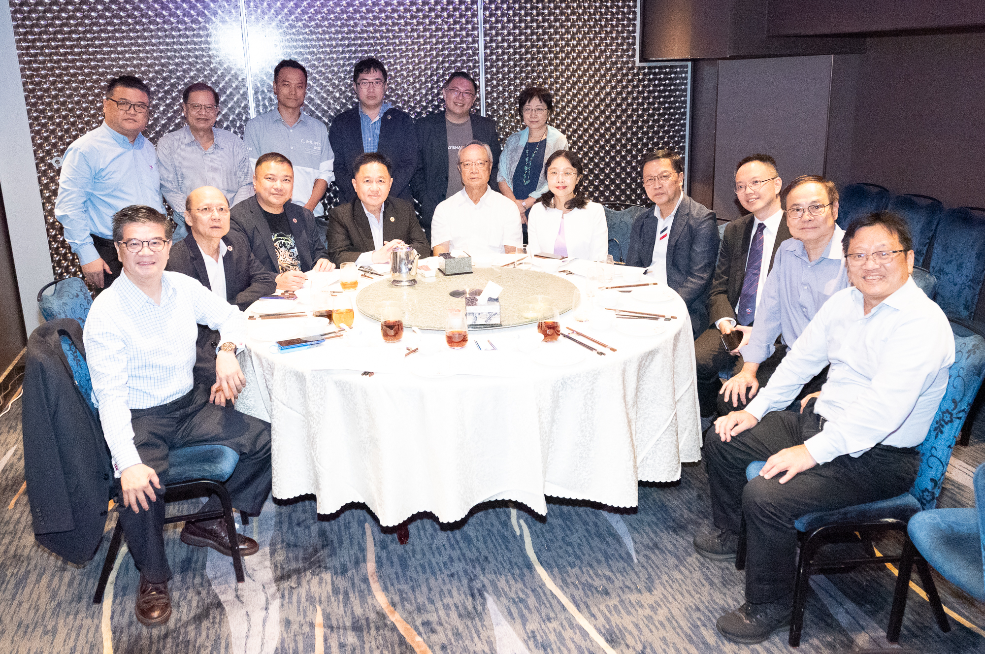 香江聚賢第六屆執行委員會主席團及專業委員會主任第七次會議